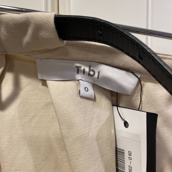 BNWT Tibi cream skirt with leather belt - Picture 2 of 6